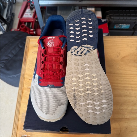 Reebok Nano 6000, size 11.0 (OPEN TO OFFERS) - Picture 3 of 4